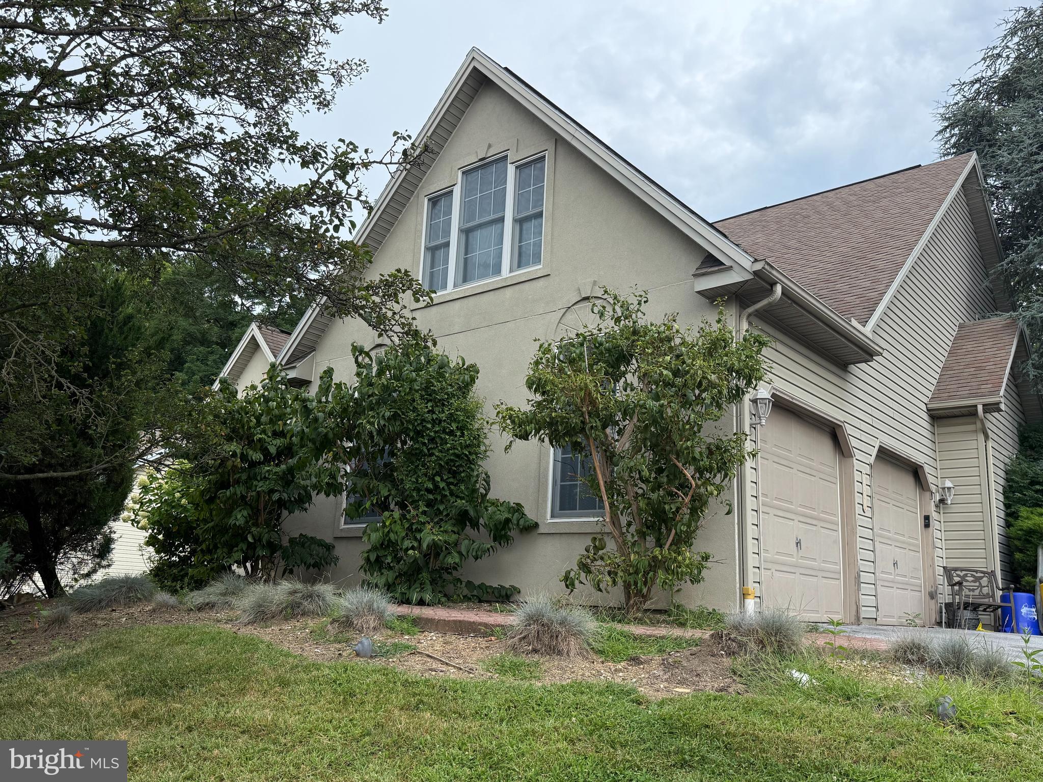 THE HEIGHTS OF BEACON HILL - Residential