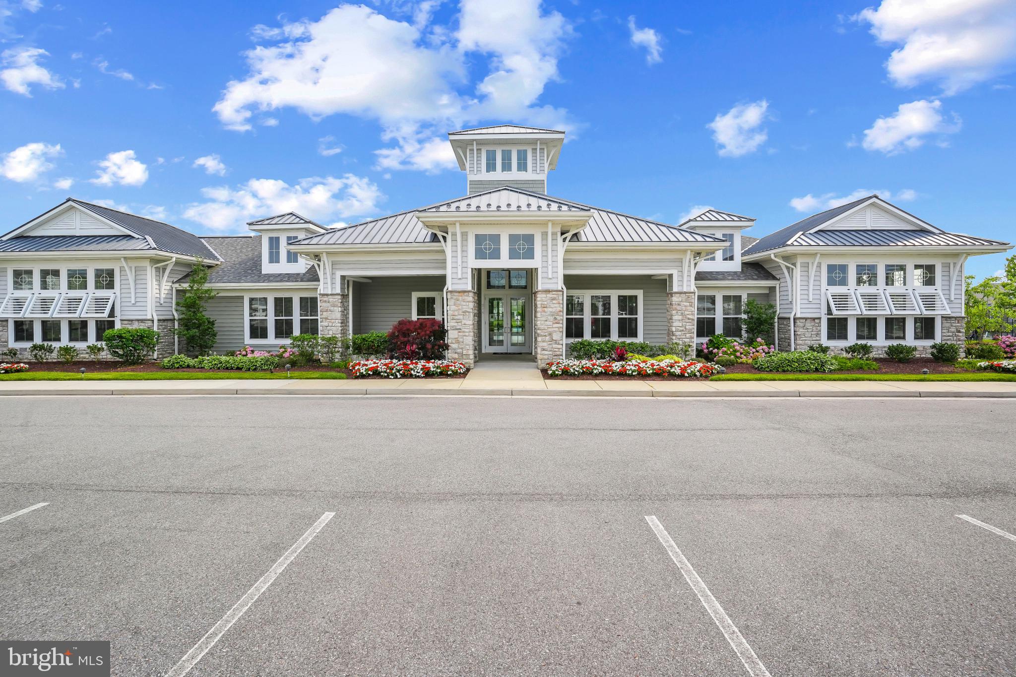 BAY BRIDGE COVE - Residential