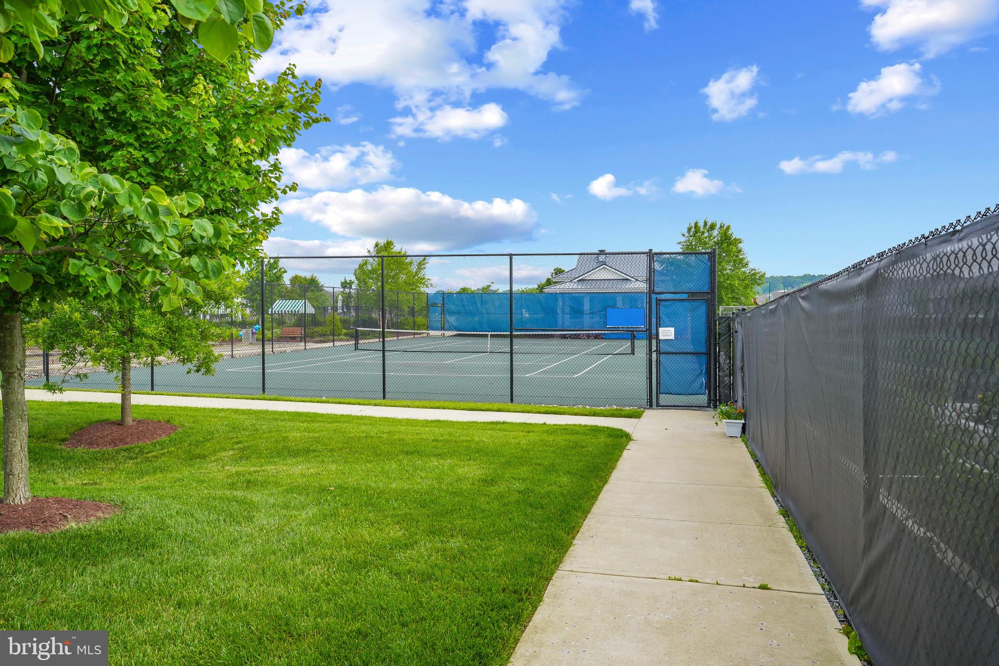 BAY BRIDGE COVE - Residential