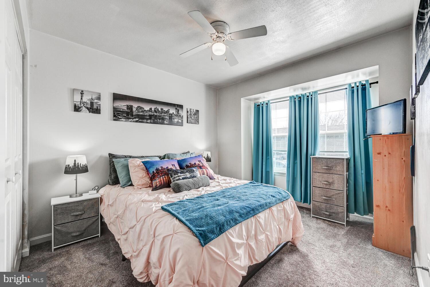 ROBERTS FIELD - Residential