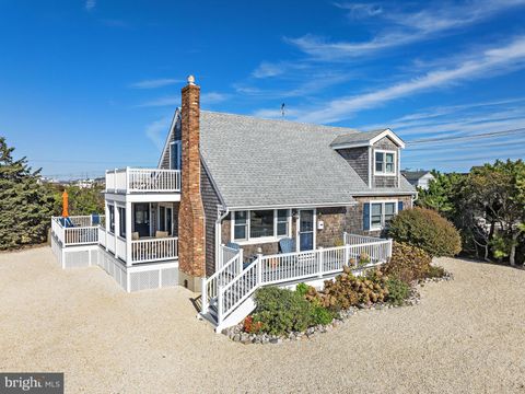 Photo of 3 Warwick Avenue, HARVEY CEDARS, NJ 08008 (MLS # NJOC2037938) Photo of 3 Warwick Avenue, HARVEY CEDARS, NJ 08008 (MLS # NJOC2037938)