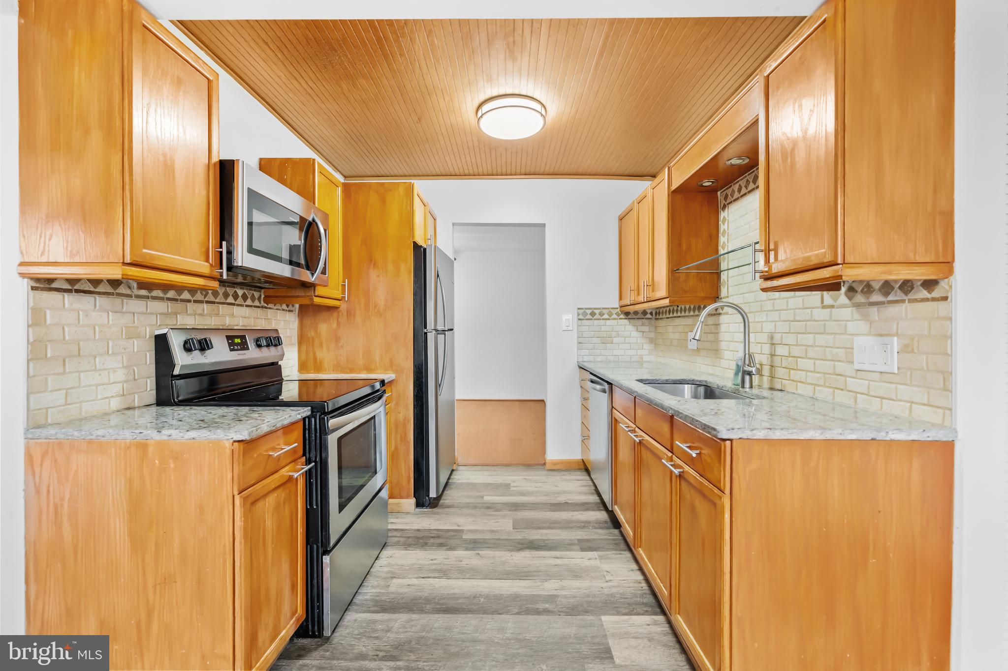 JEFFERSON MEWS - Residential