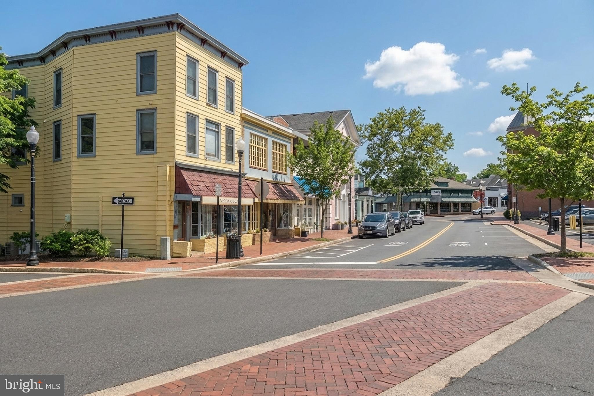 JEFFERSON MEWS - Residential