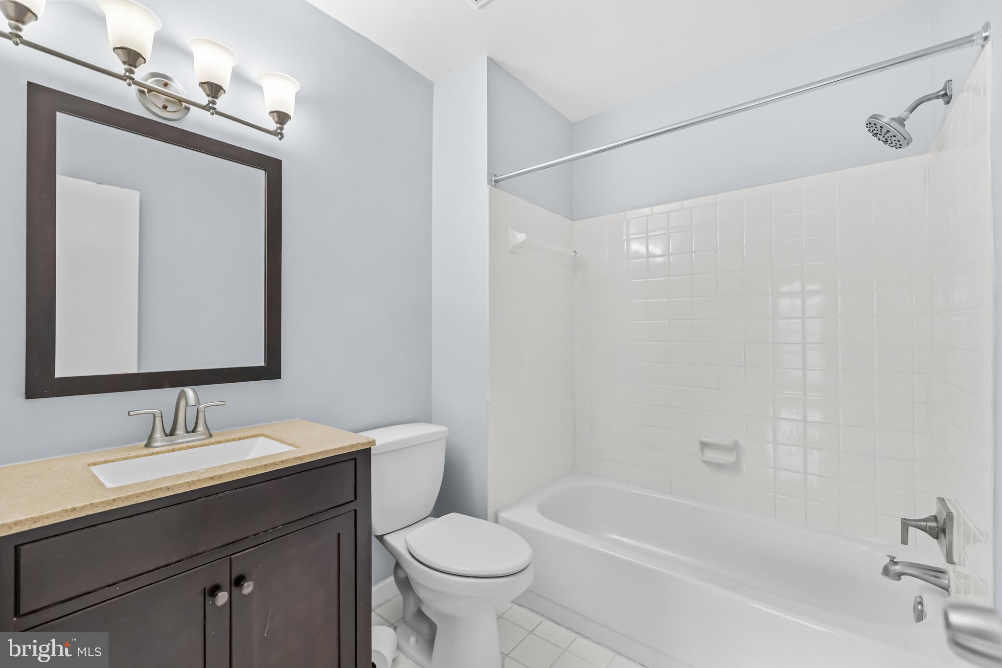 JEFFERSON MEWS - Residential