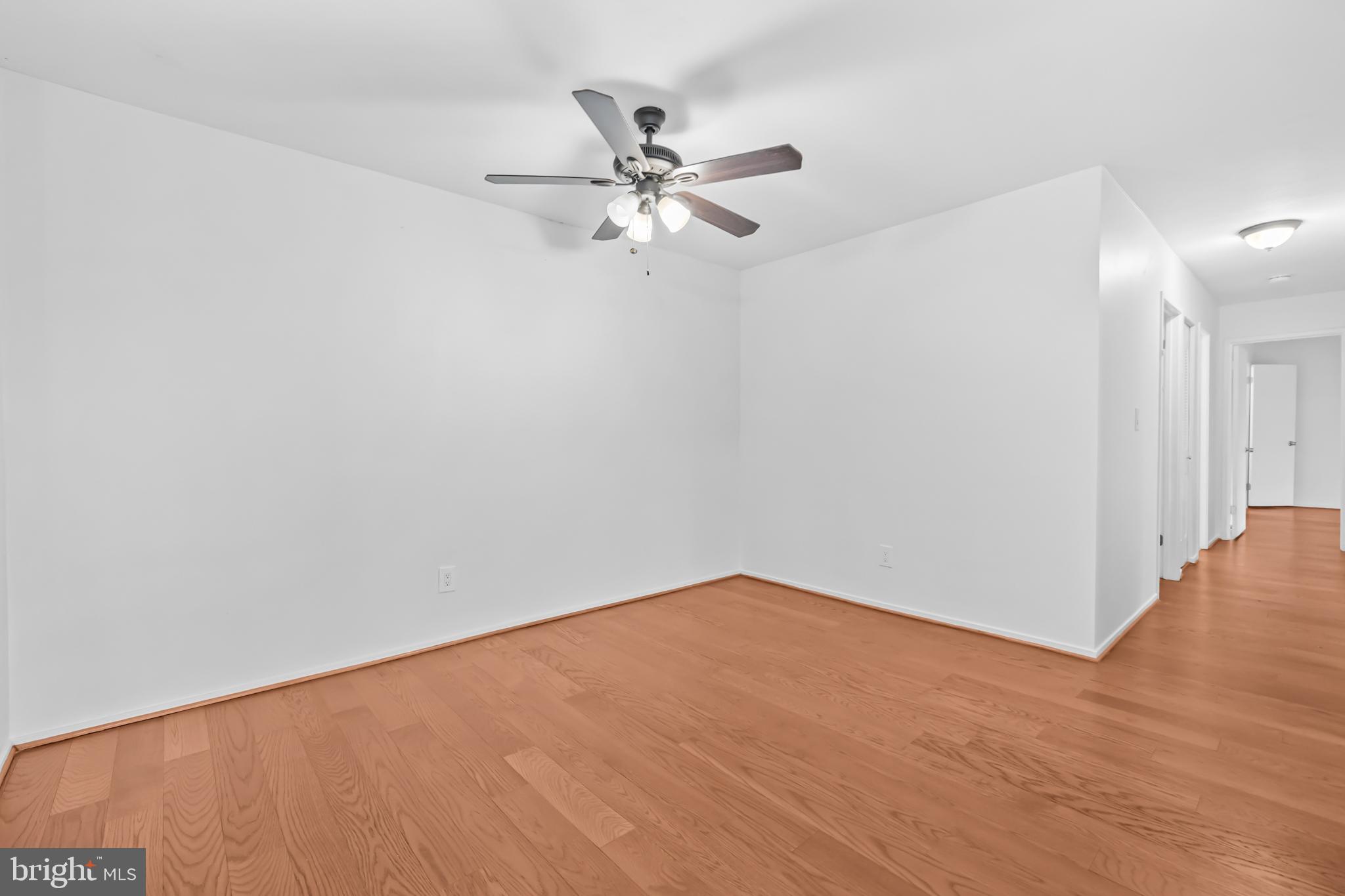 JEFFERSON MEWS - Residential