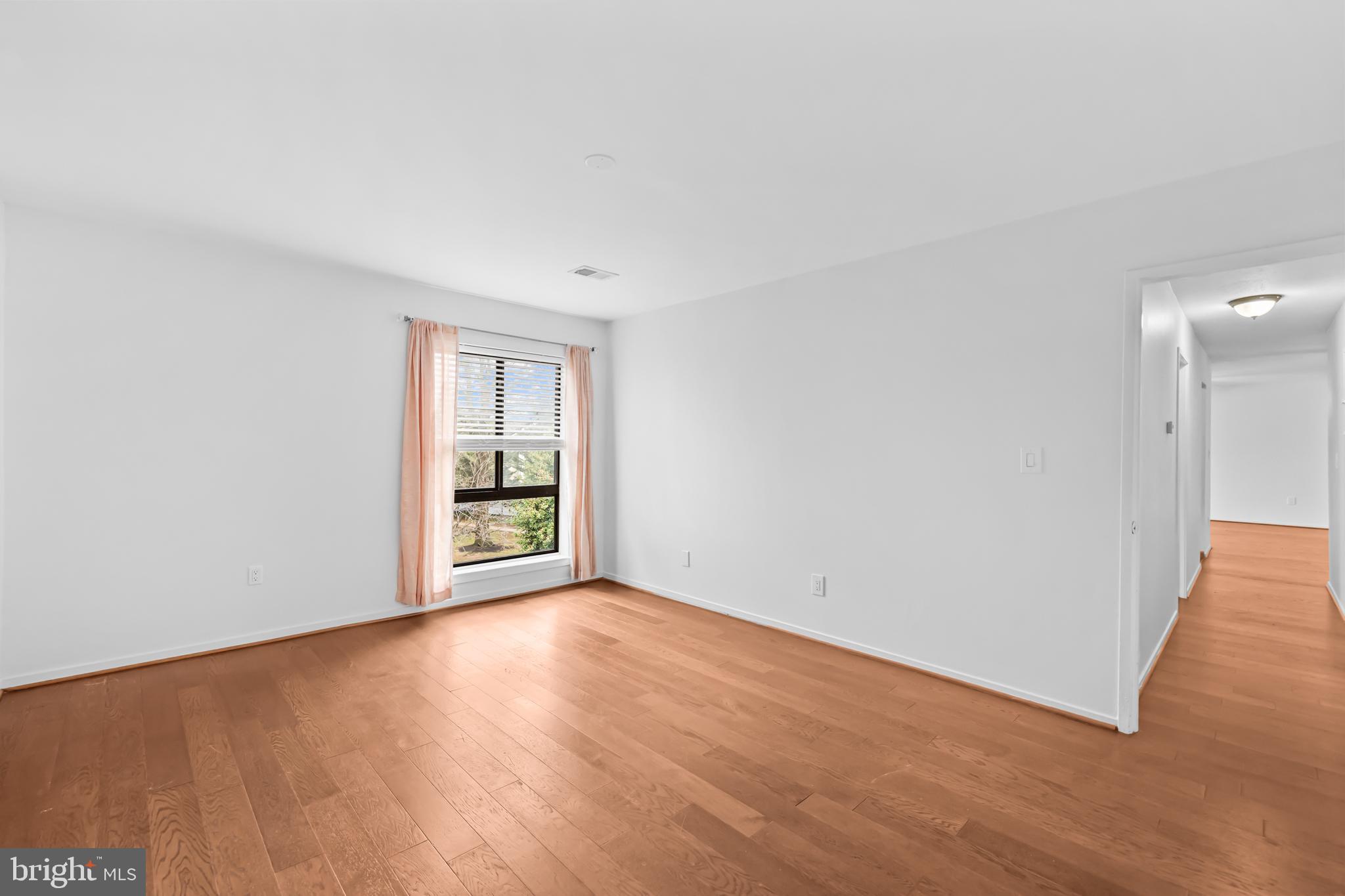 JEFFERSON MEWS - Residential