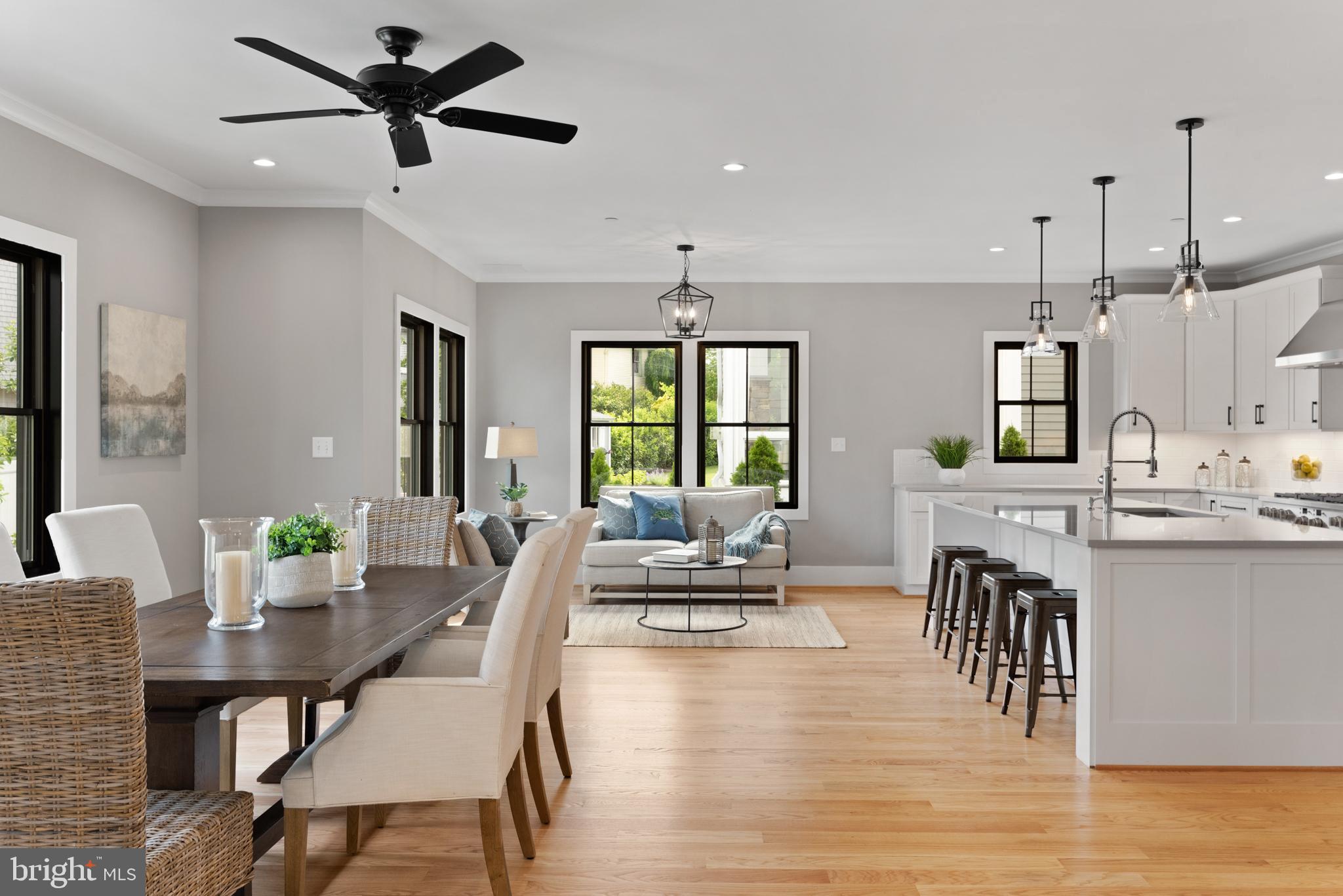 MURRAY HILL - Residential