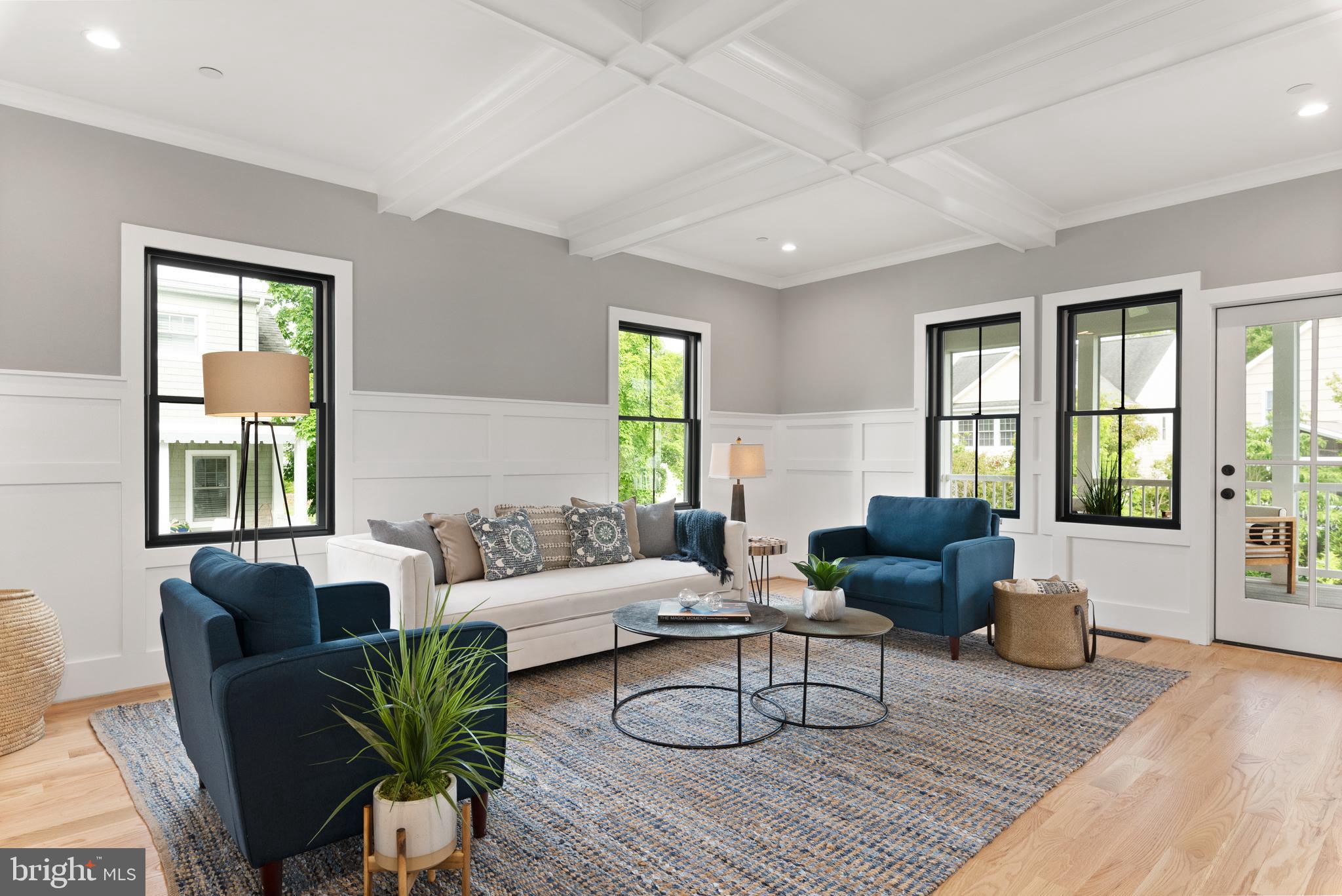 MURRAY HILL - Residential