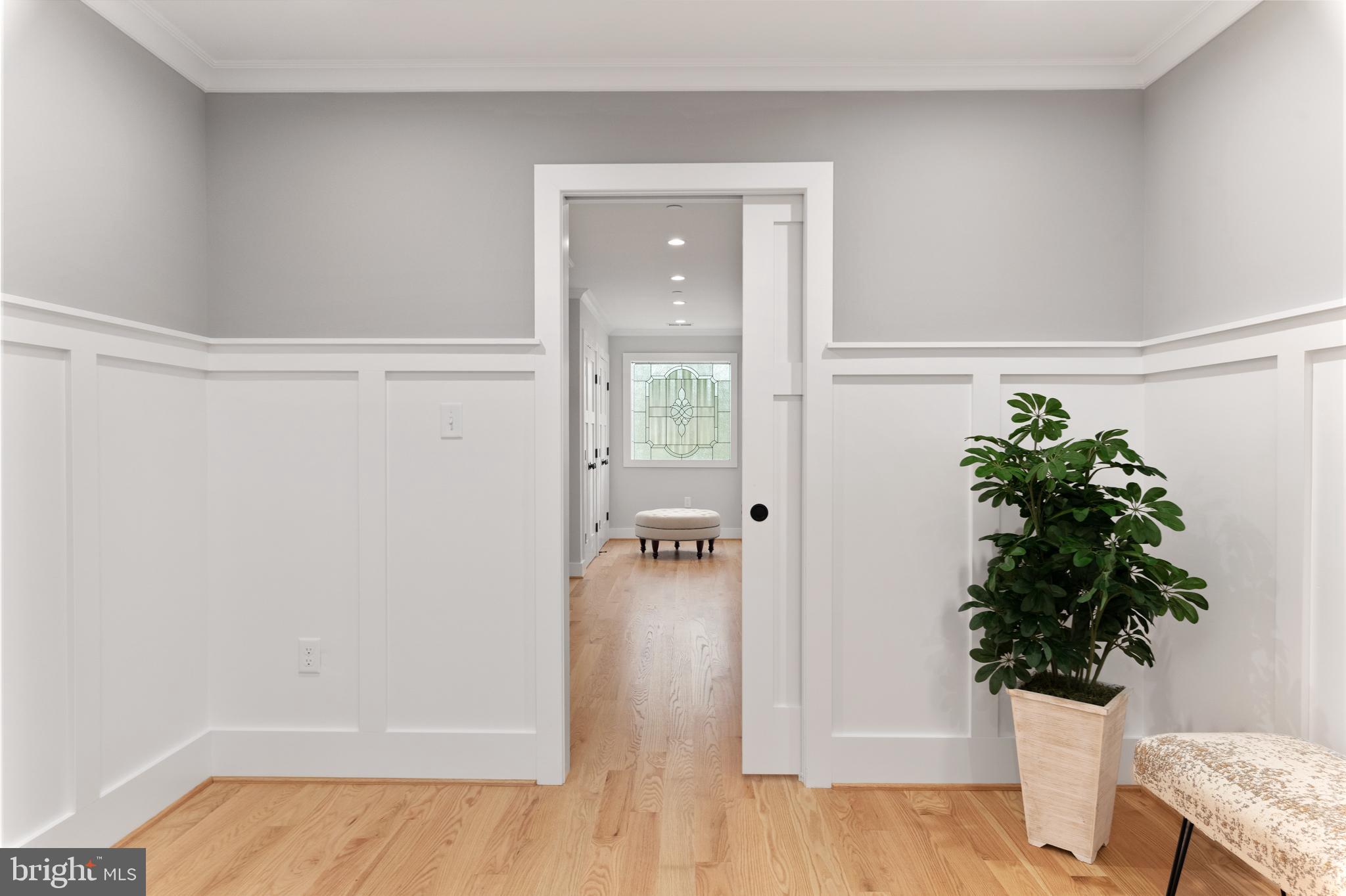 MURRAY HILL - Residential