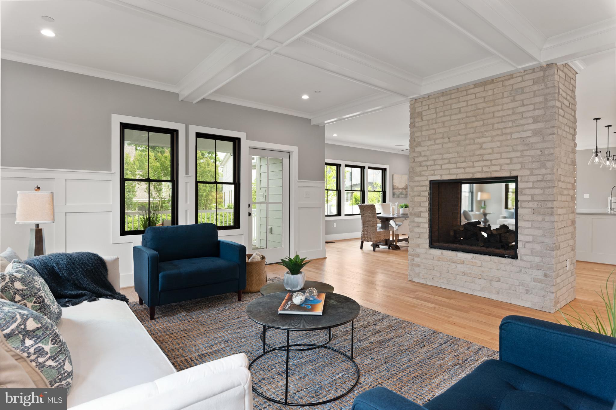 MURRAY HILL - Residential