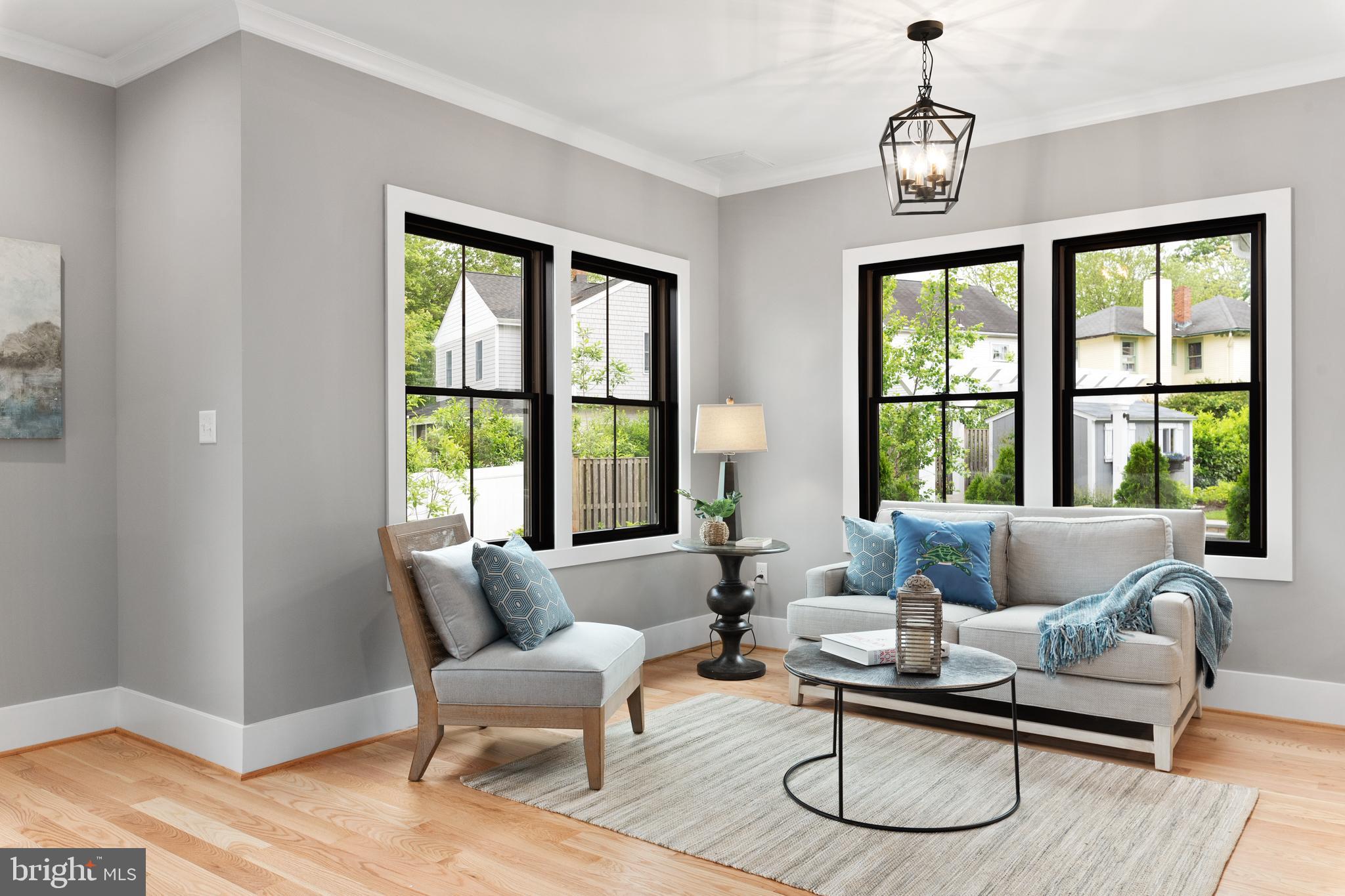 MURRAY HILL - Residential