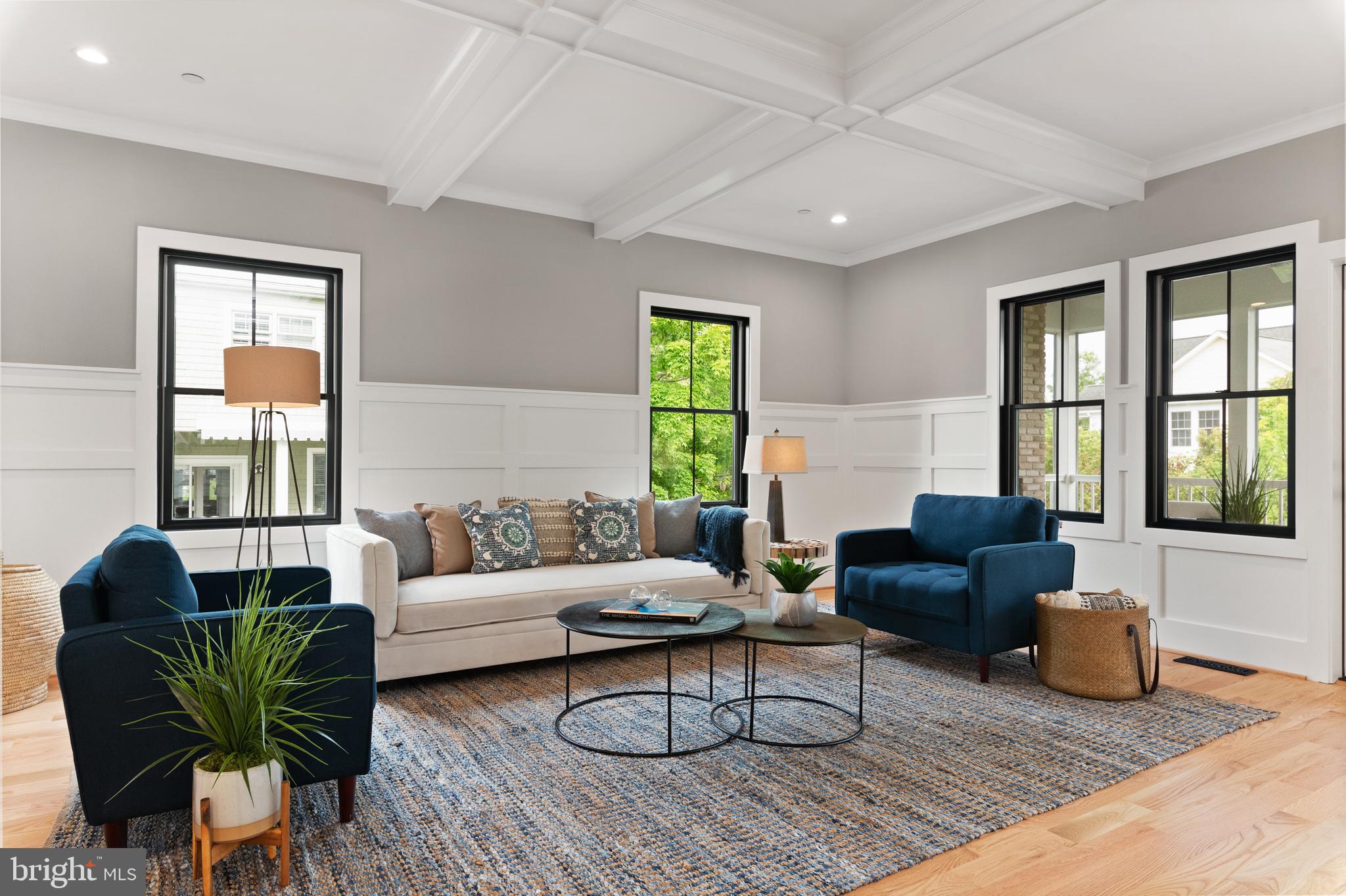 MURRAY HILL - Residential