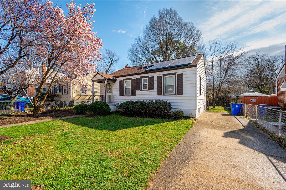 HOLLYWOOD - Residential