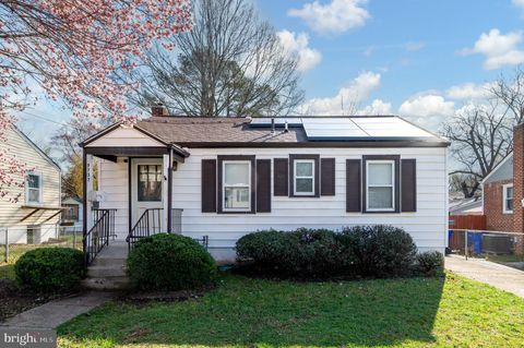 9737 52ND AVENUE COLLEGE PARK MD 20740