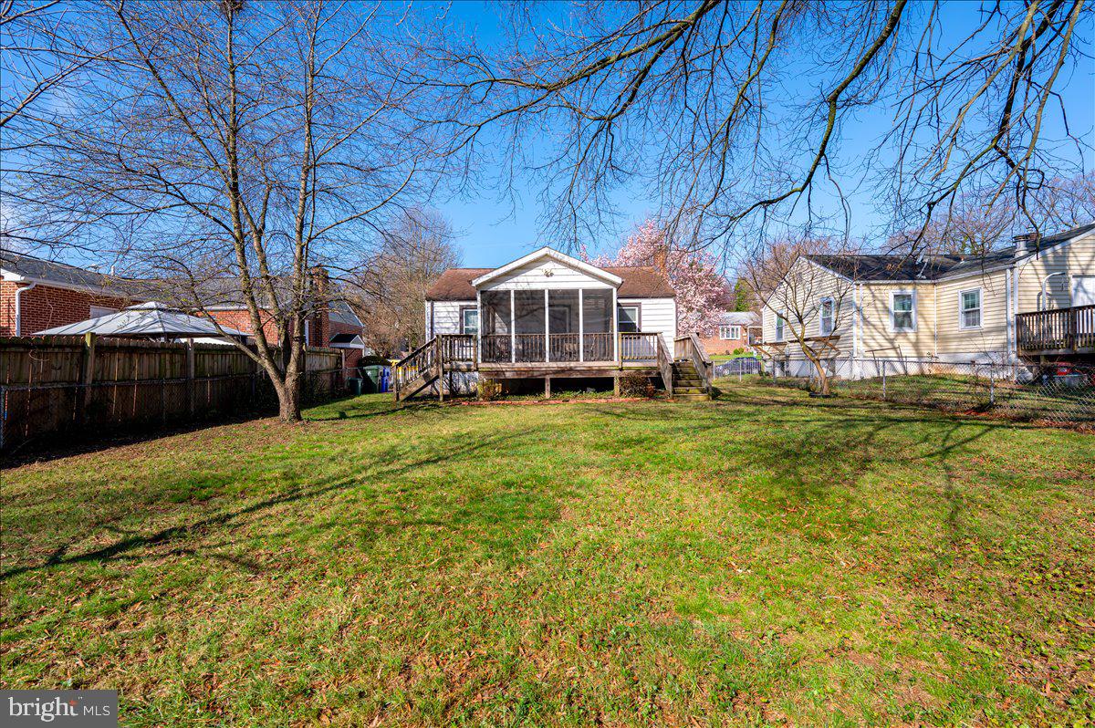 HOLLYWOOD - Residential