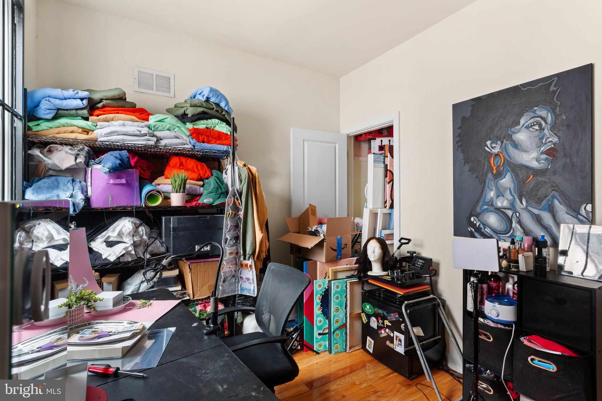 PHILADELPHIA (NORTHWEST) - Residential Income