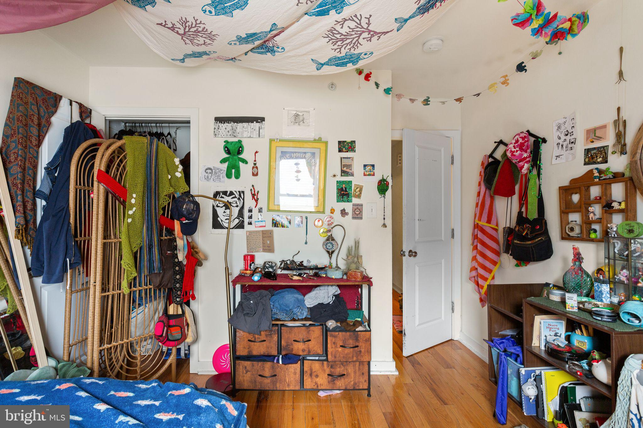 PHILADELPHIA (NORTHWEST) - Residential Income