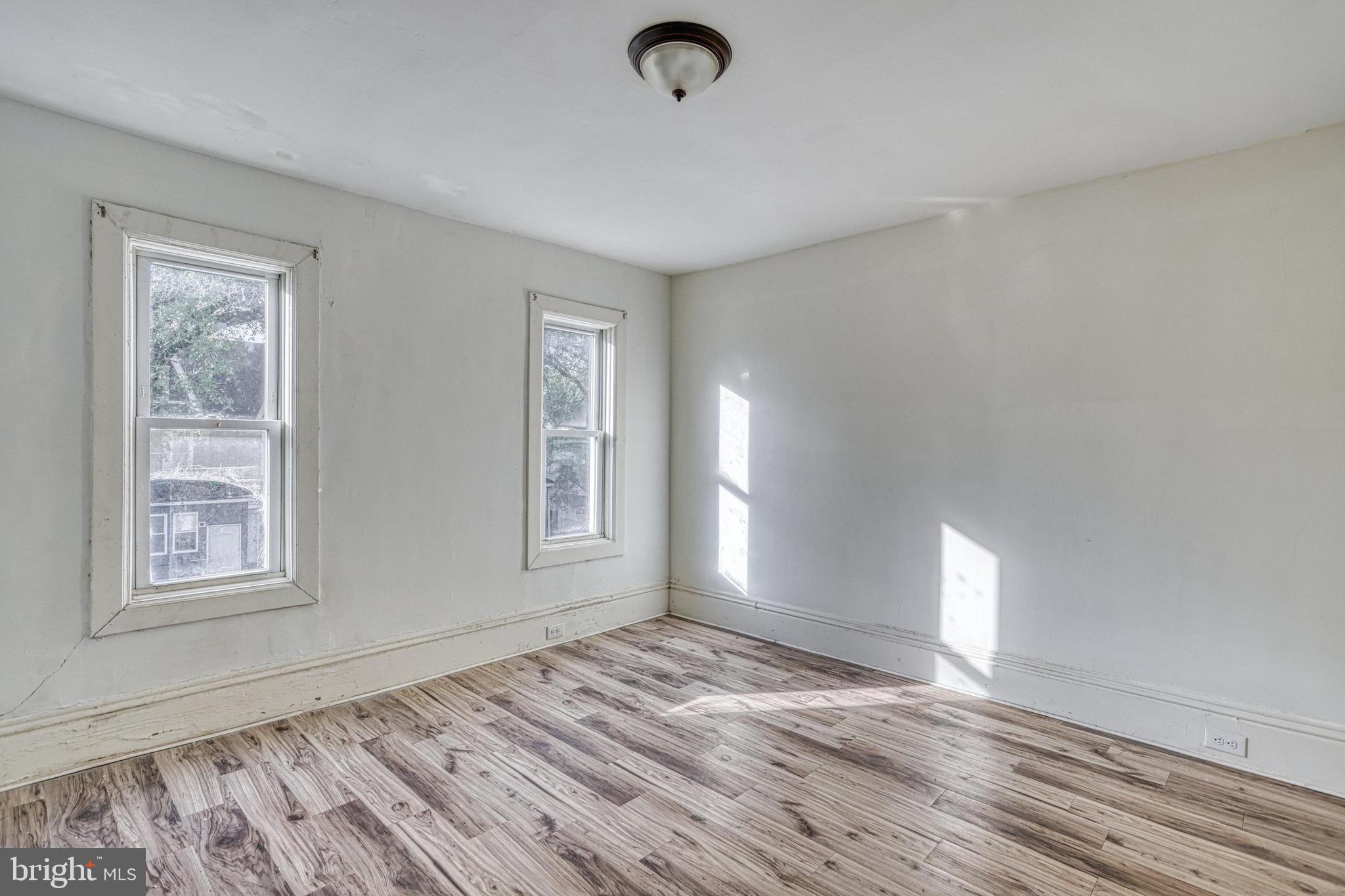 HARRISBURG - Residential