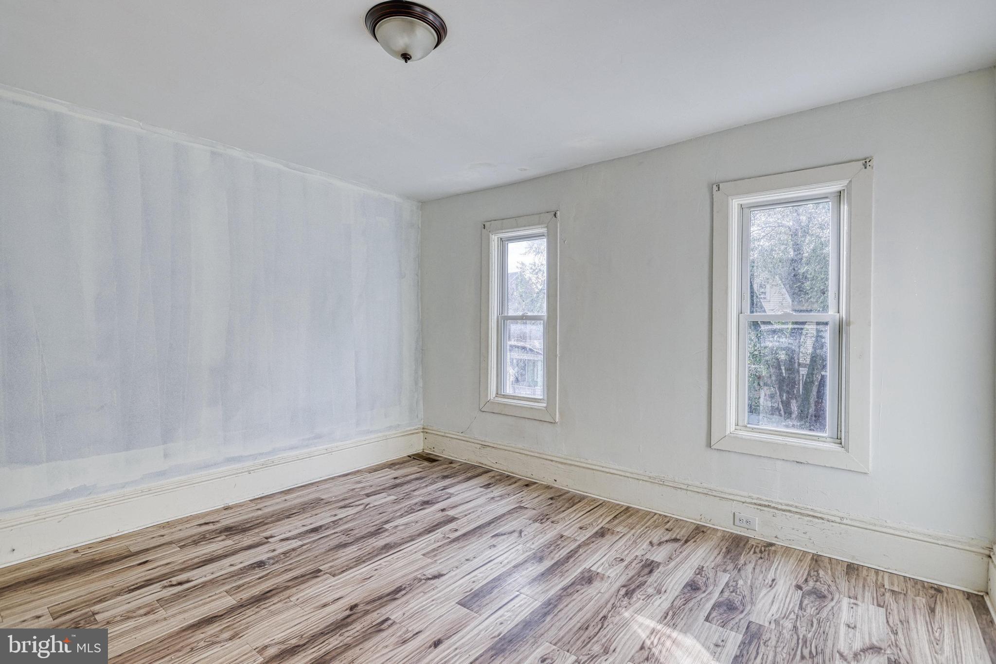 HARRISBURG - Residential