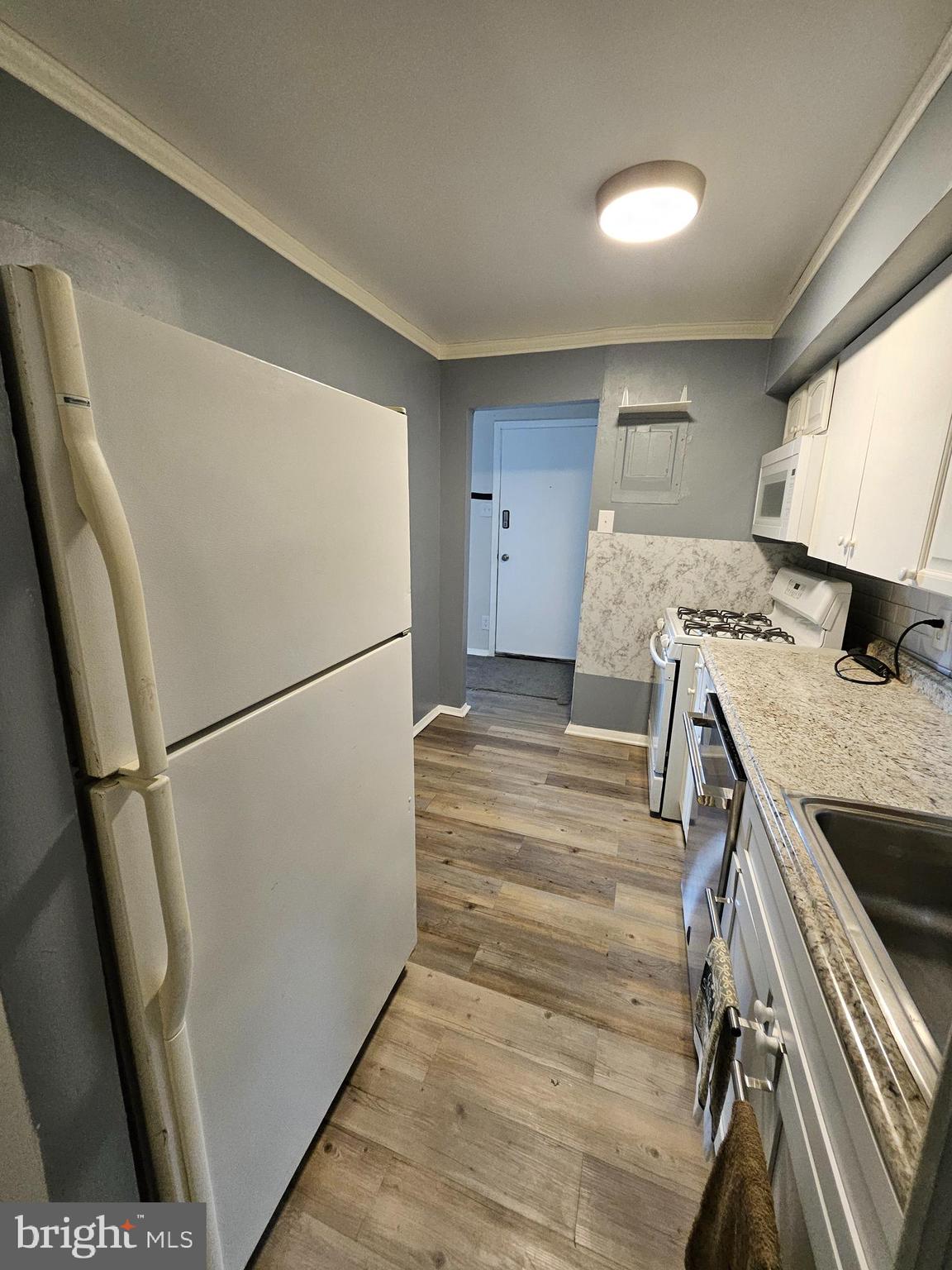 STONEGATE CONDO - Residential Lease