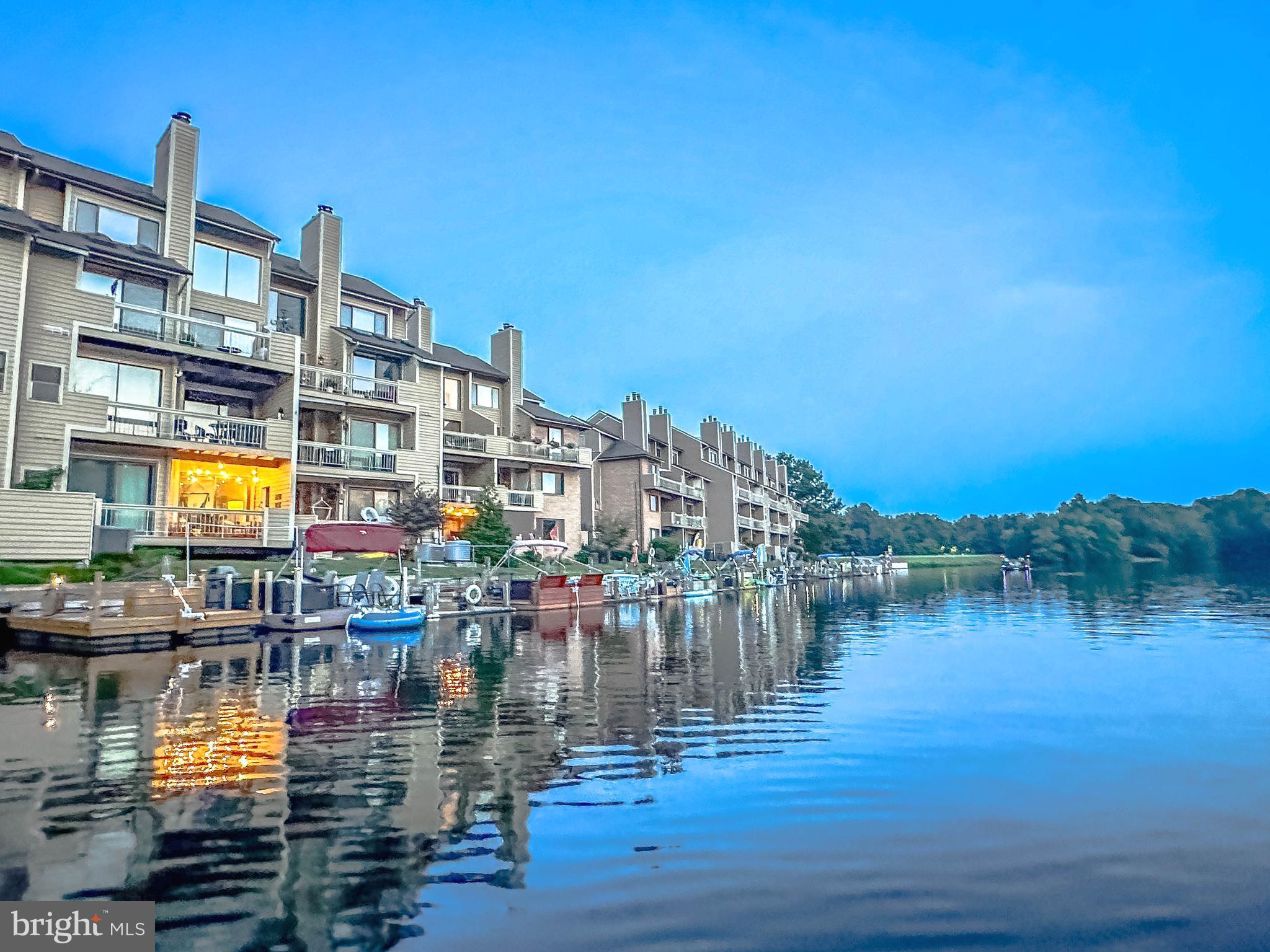 HARBOR POINT - Residential Lease