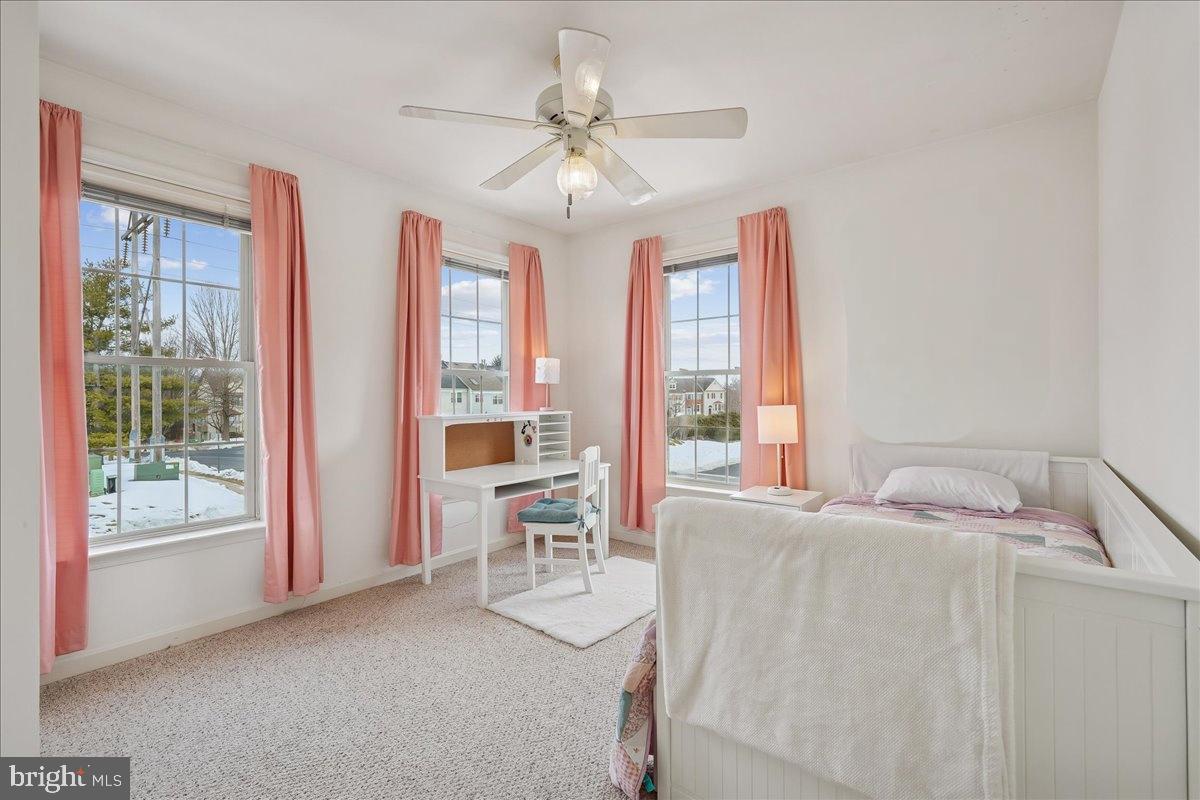 WORMANS MILL - Residential