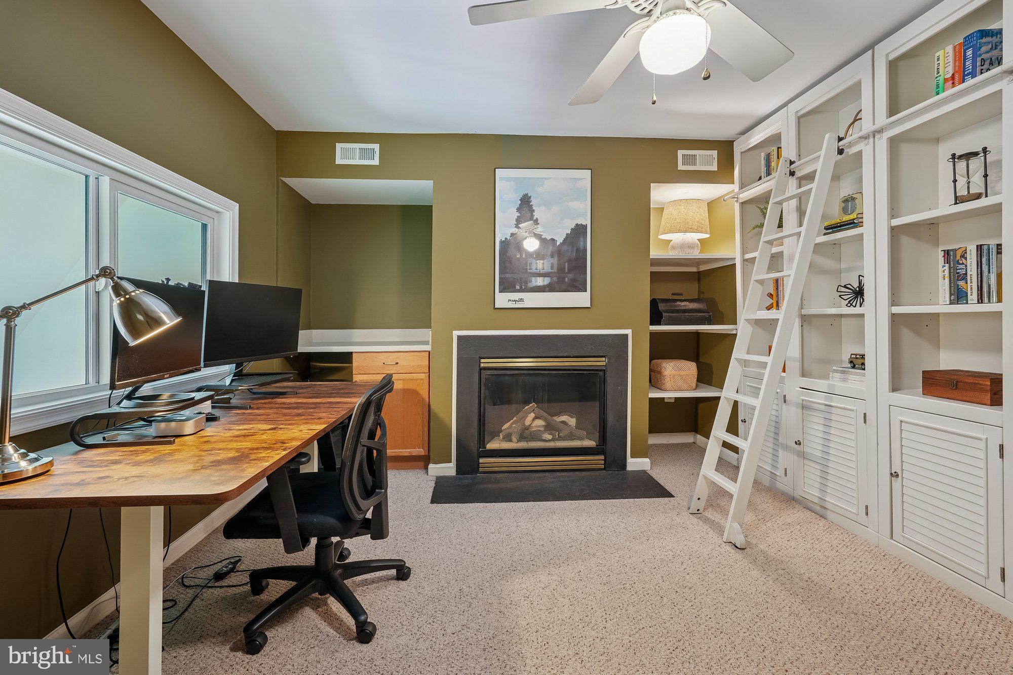 WORMANS MILL - Residential