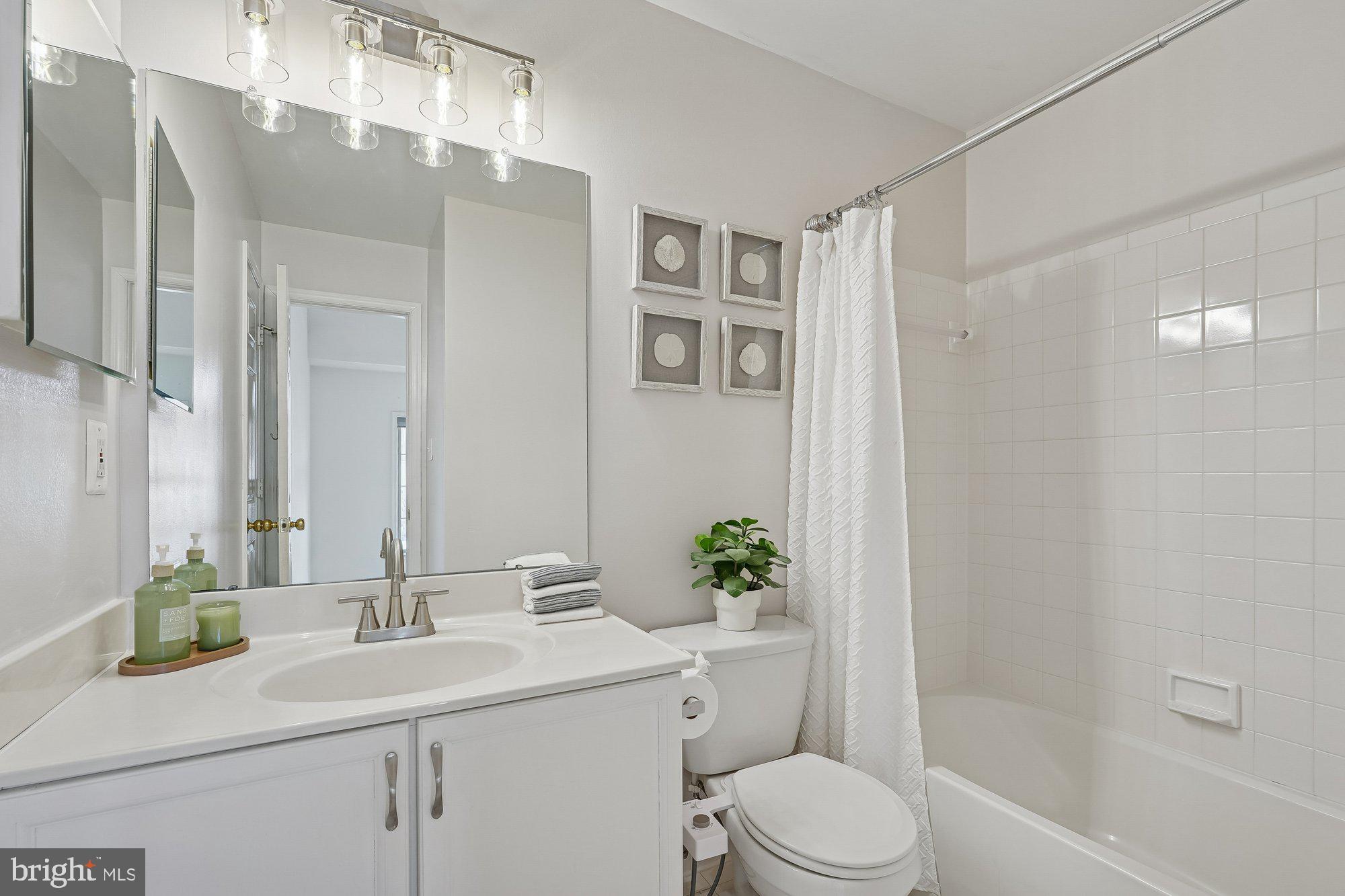 WORMANS MILL - Residential