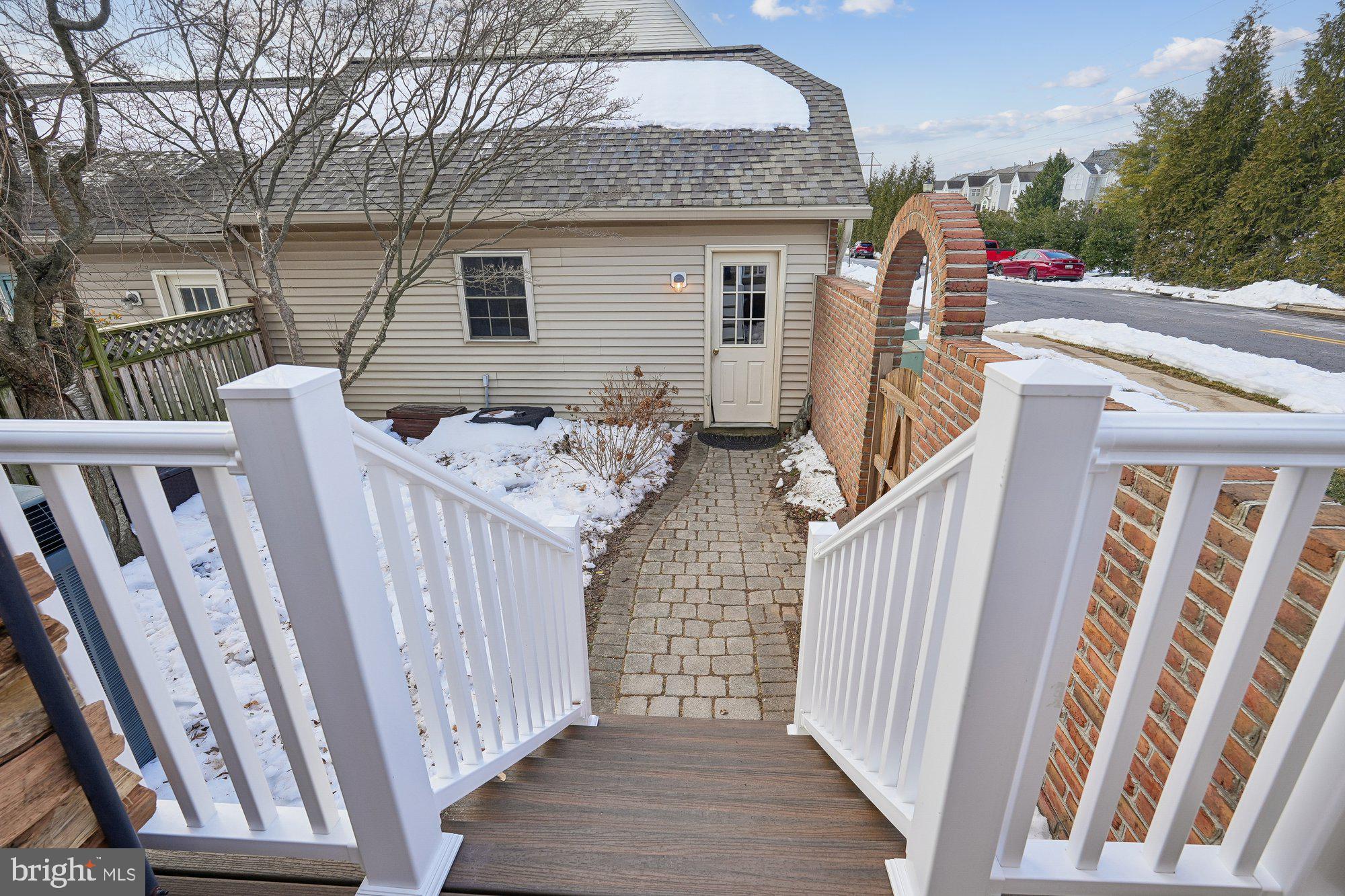 WORMANS MILL - Residential