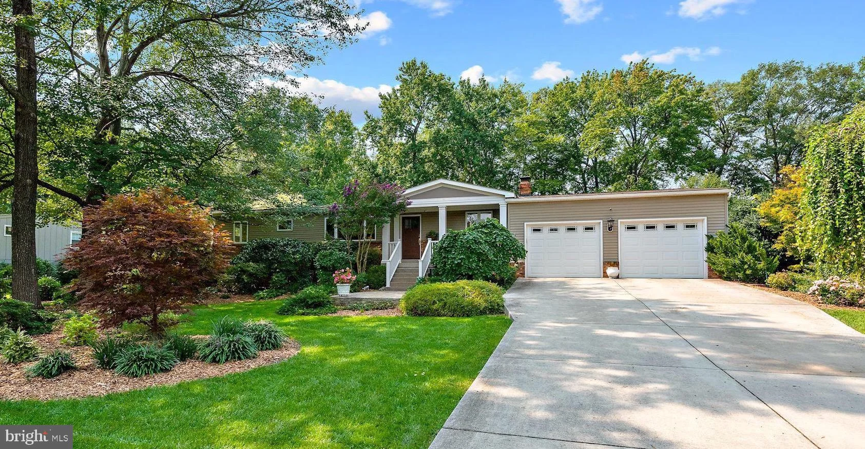 5222 Monroe Drive, Springfield, VA 22151