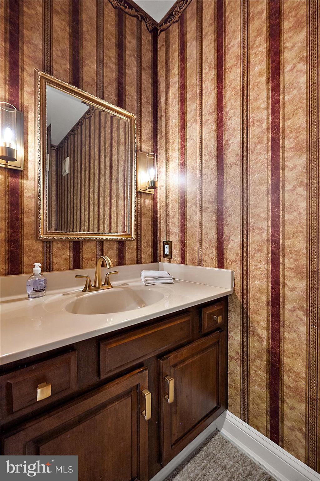 FOXCHASE - Residential