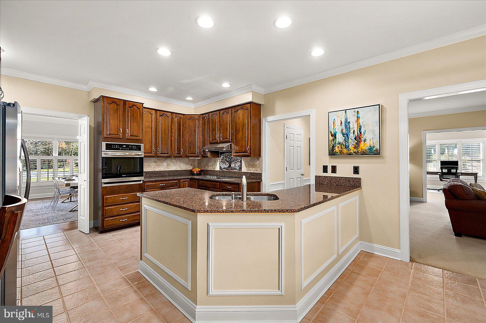 FOXCHASE - Residential