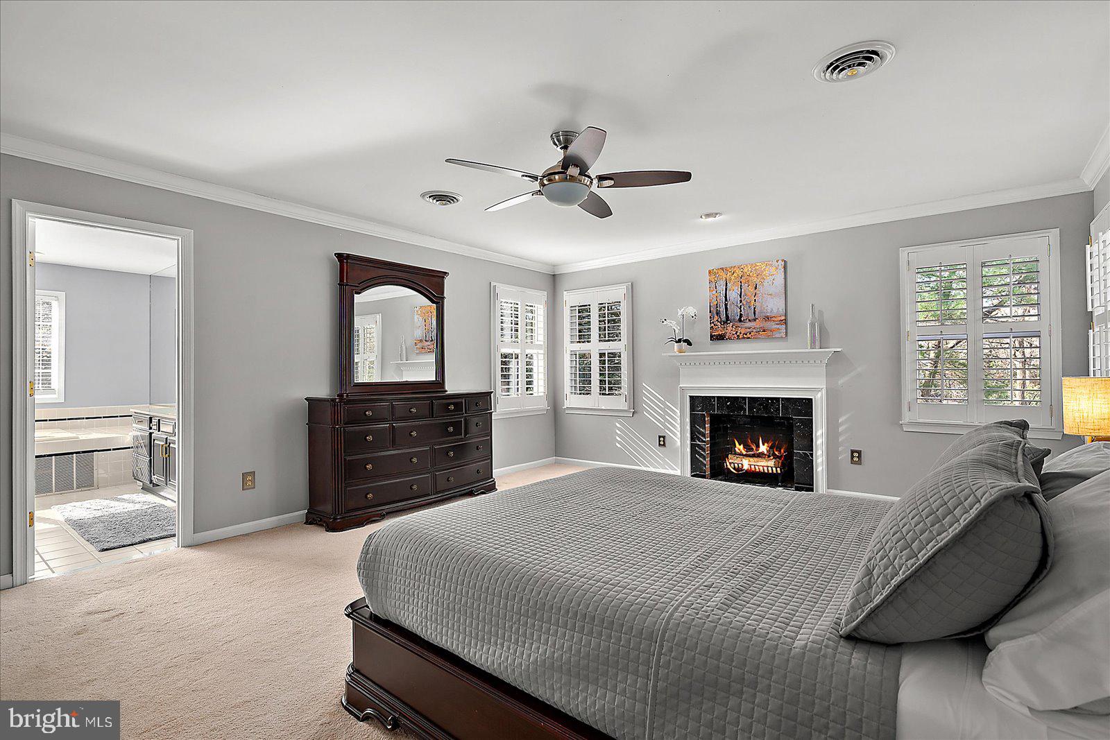 FOXCHASE - Residential