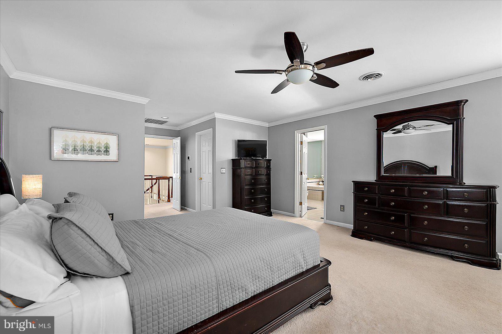 FOXCHASE - Residential