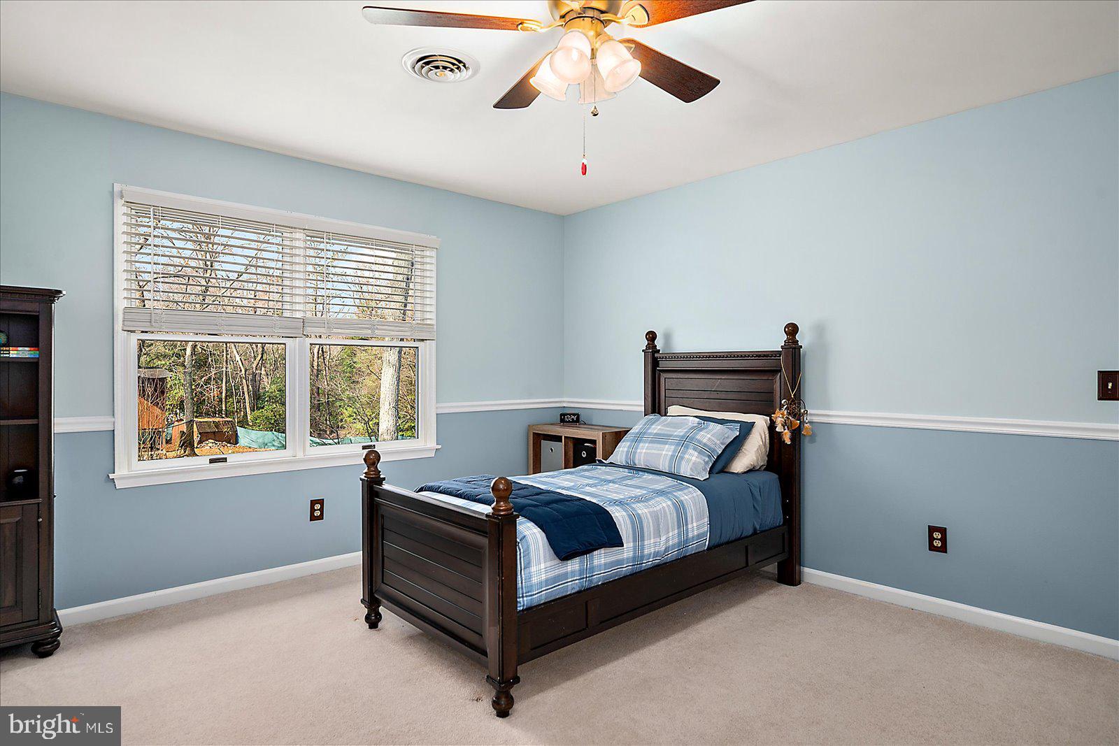 FOXCHASE - Residential