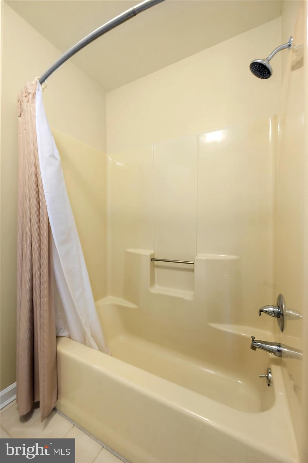 FOXCHASE - Residential