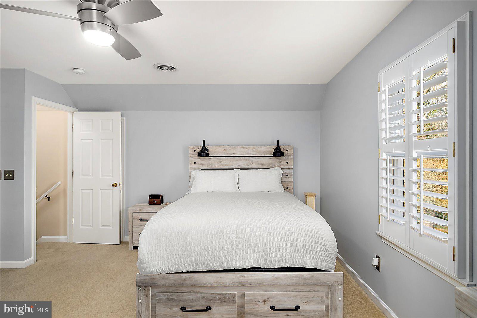 FOXCHASE - Residential