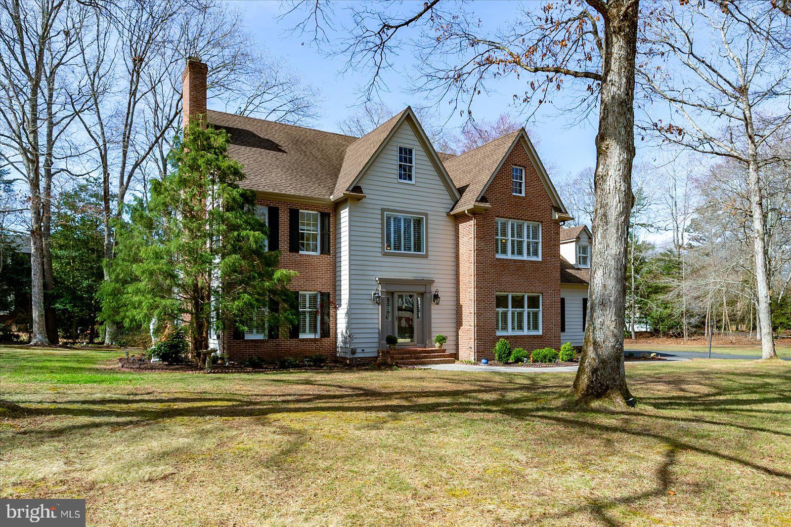 FOXCHASE - Residential