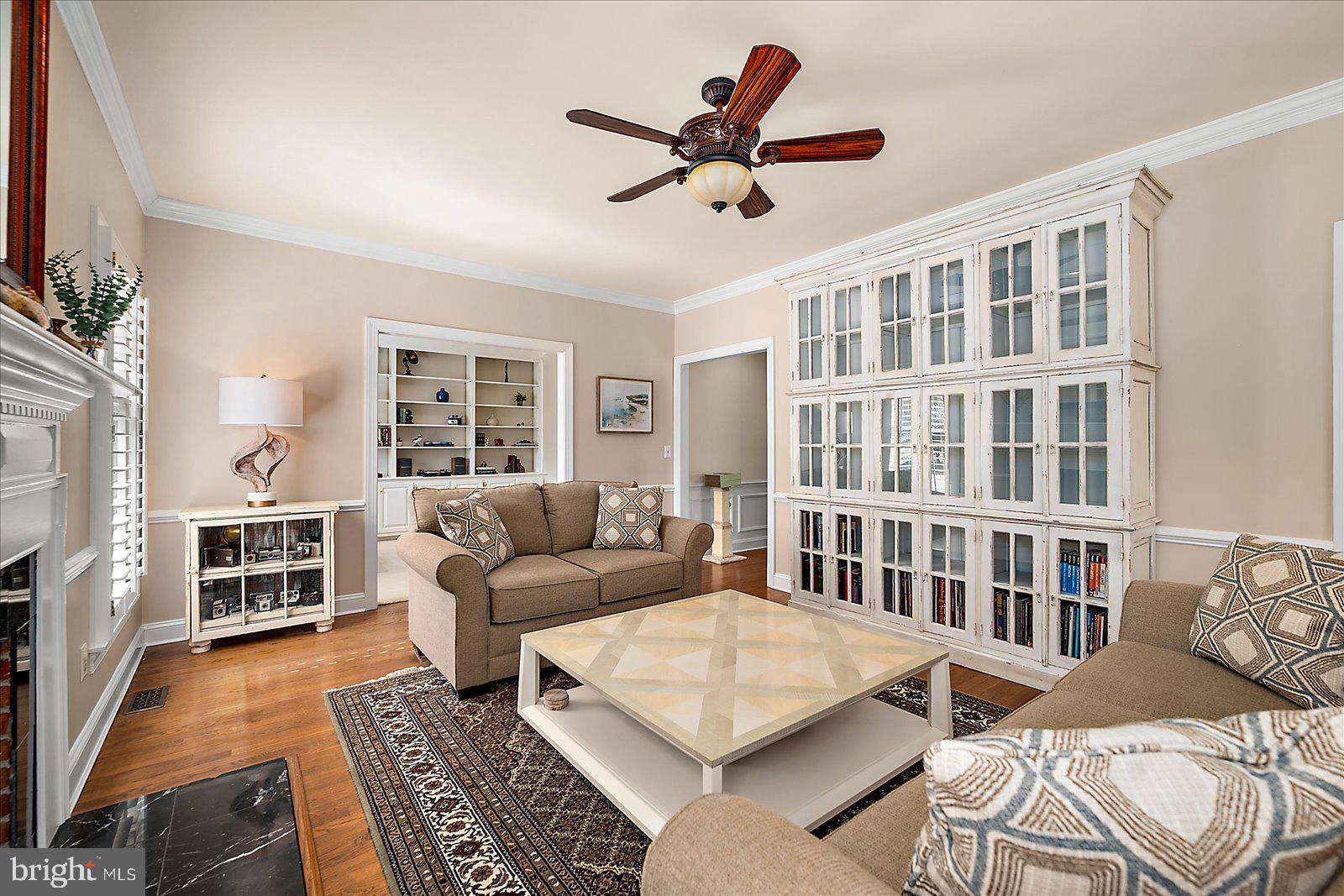 FOXCHASE - Residential