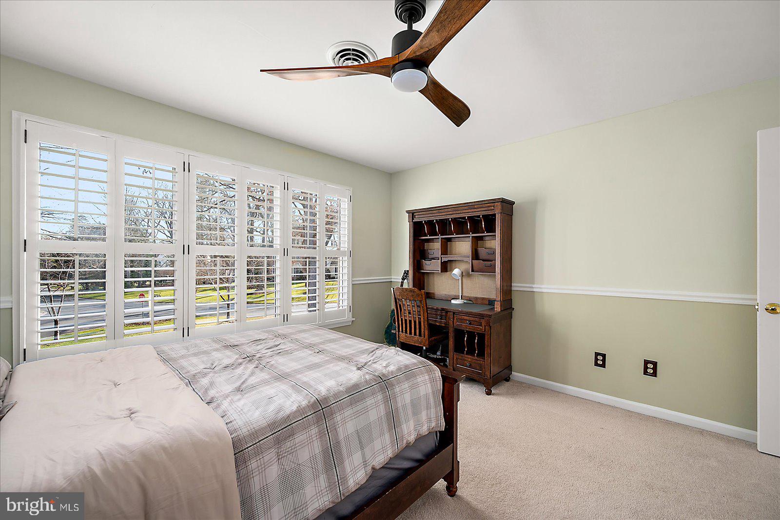 FOXCHASE - Residential