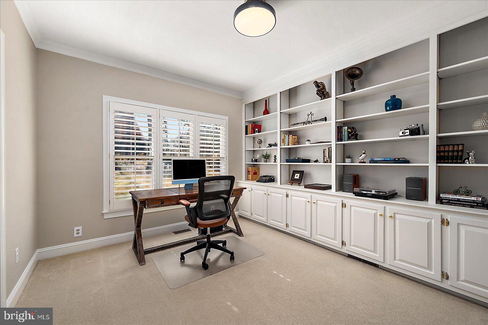 FOXCHASE - Residential