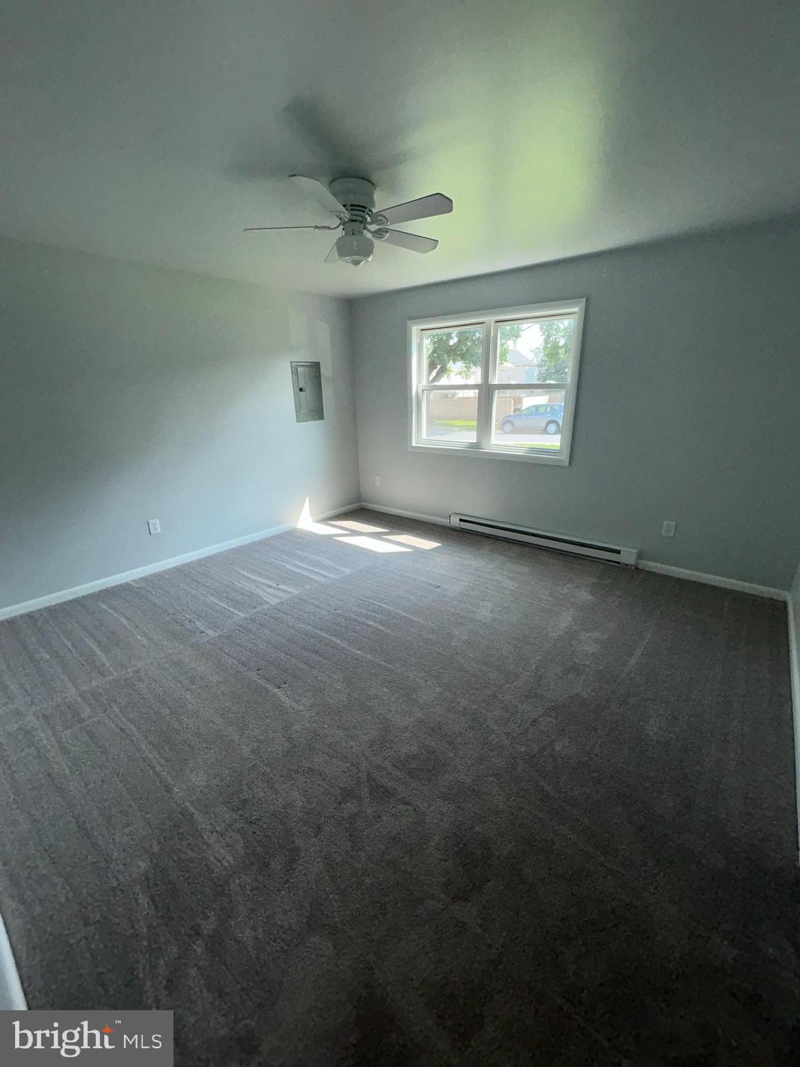 RESIDENTIAL - Residential Lease