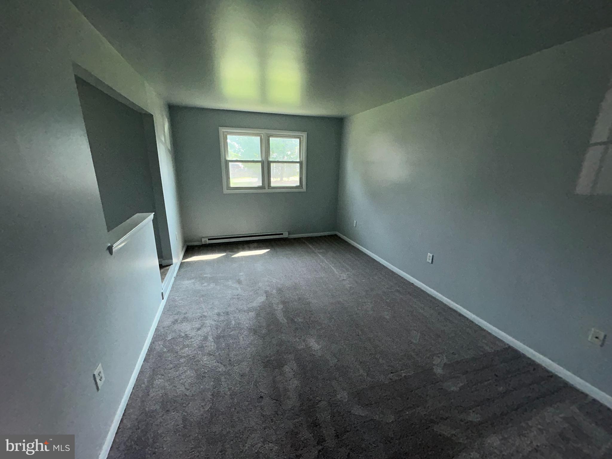 RESIDENTIAL - Residential Lease
