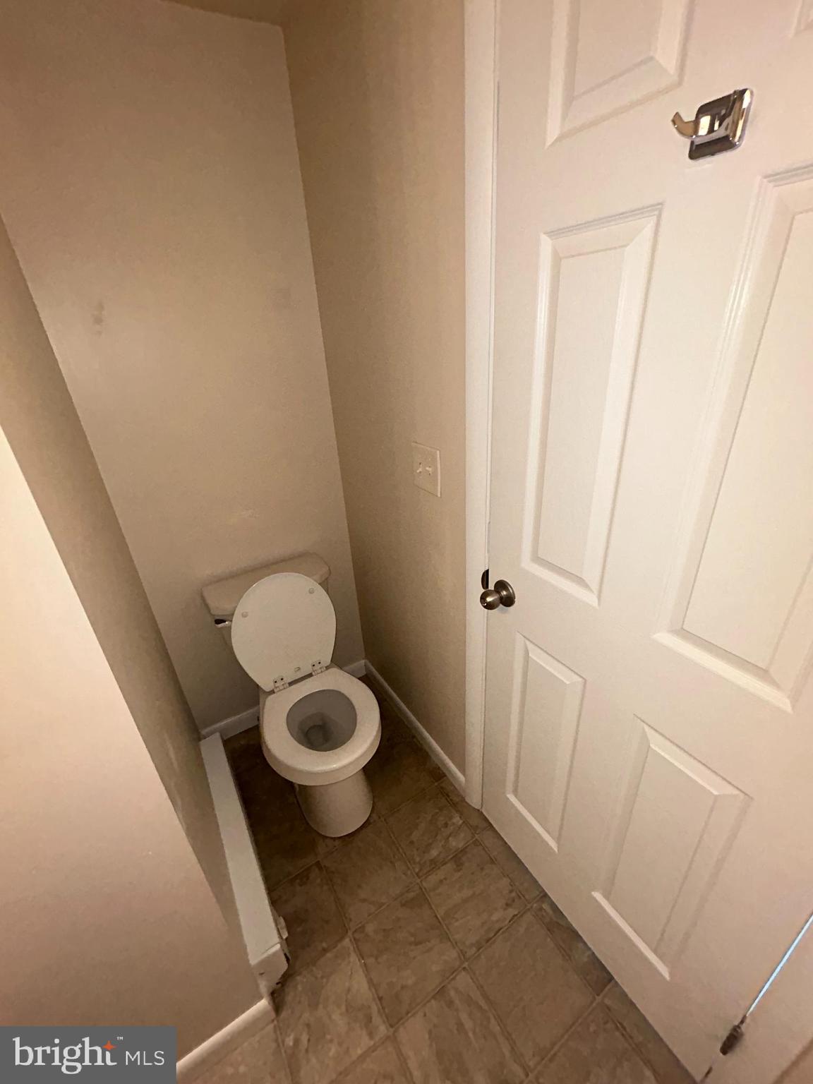 RESIDENTIAL - Residential Lease