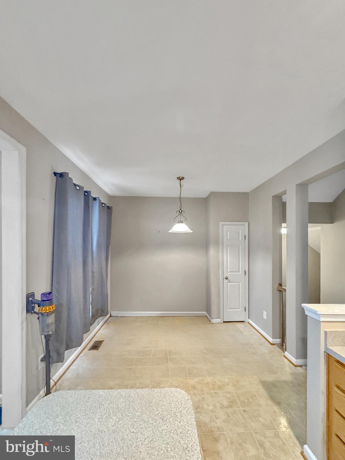 STEPHENS LANDING - Residential Lease