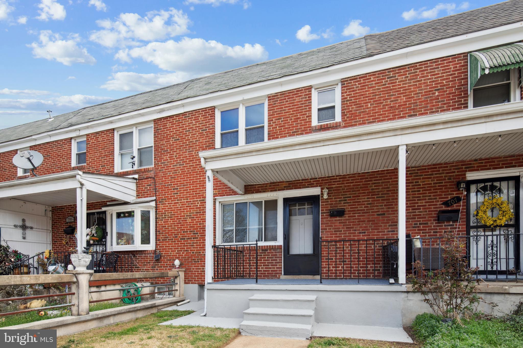 GREEKTOWN - Residential