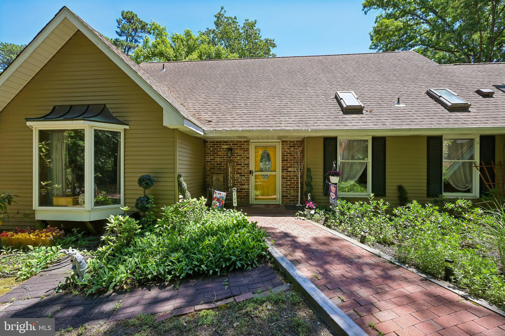 120 EGRET ROAD