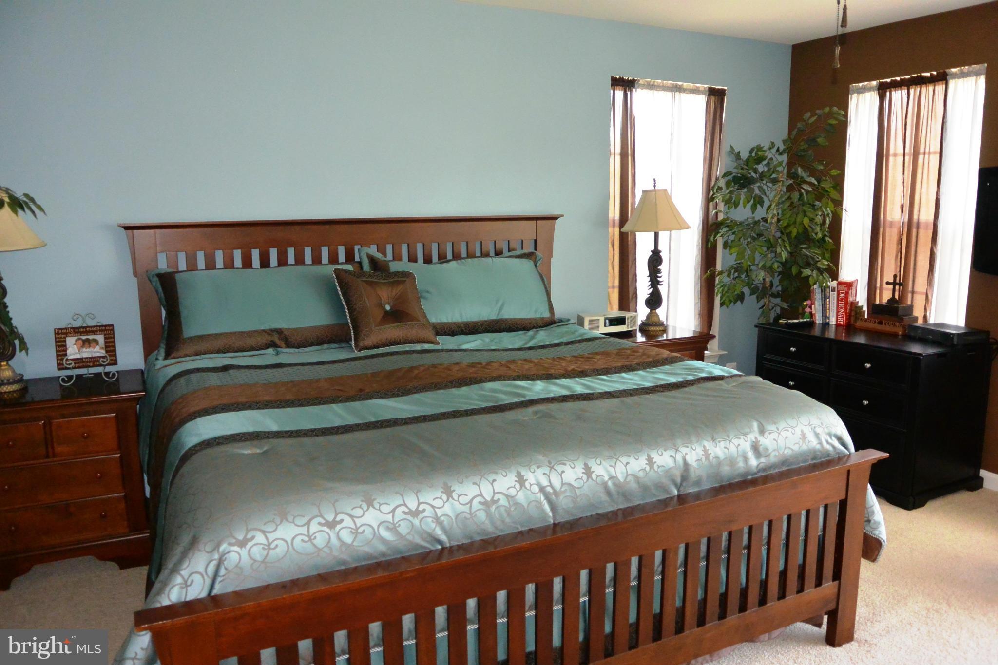 THE RESIDENCES AT MARKET CENTER - Residential