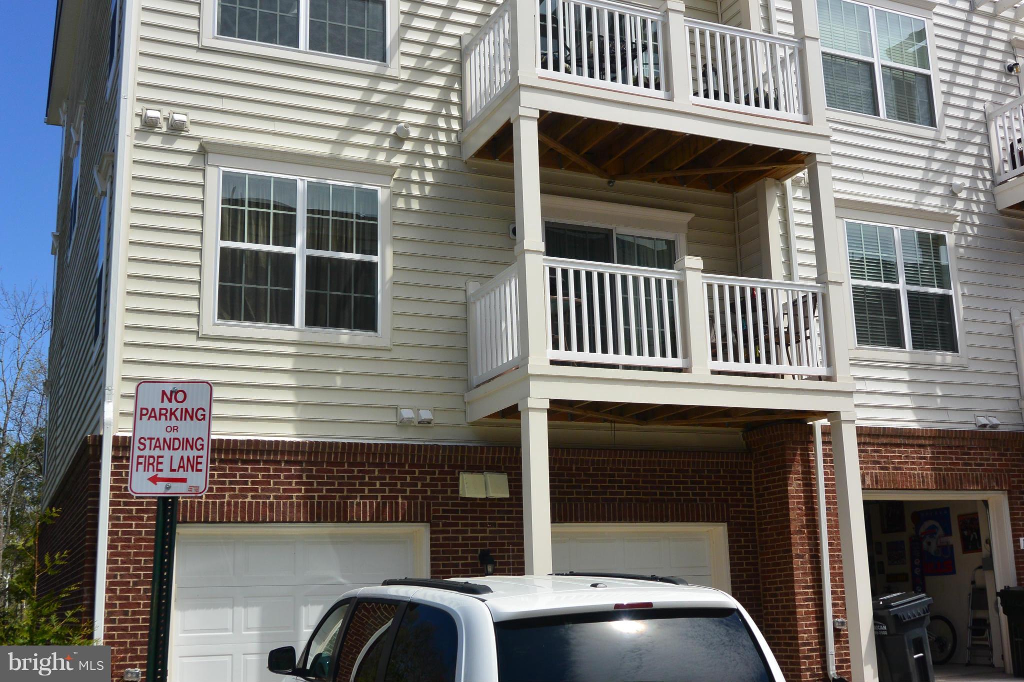 THE RESIDENCES AT MARKET CENTER - Residential