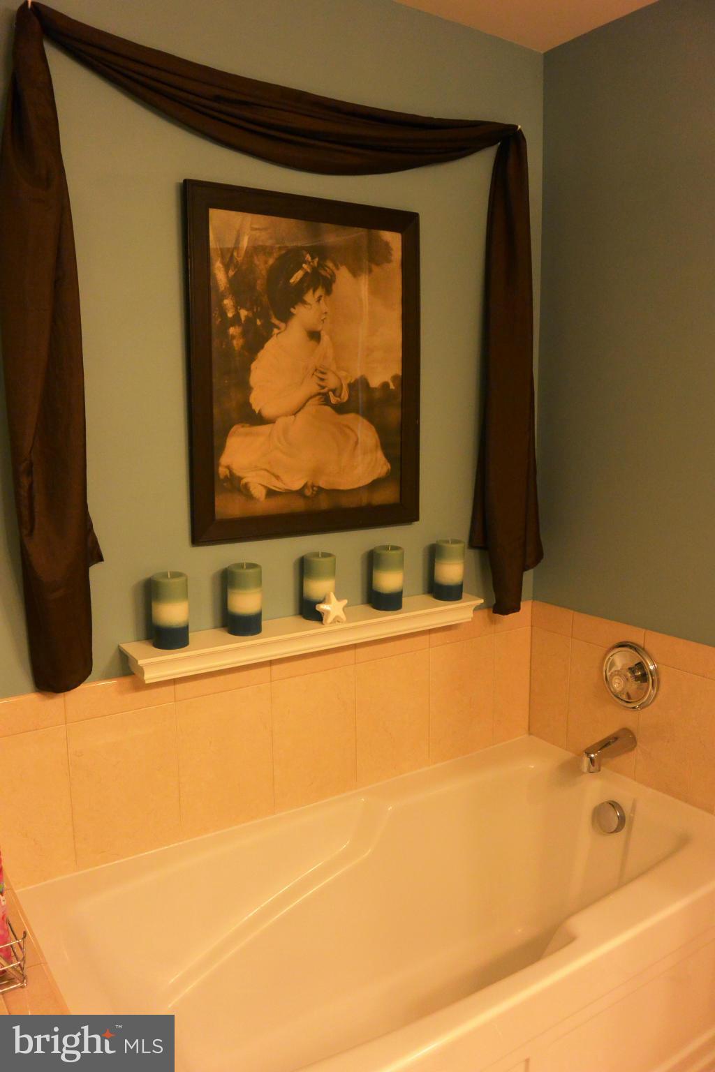 THE RESIDENCES AT MARKET CENTER - Residential